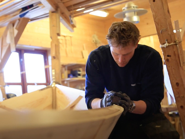 Building and Using Oselvar Boats