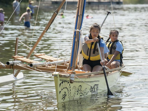 Spokane Middle Schoolers from Marshall Islands Build for Summer Program